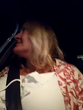 Snapshot of lady_charlyne chatting on January 24, 11:02 pm lady charlyne online show from January 24, 11:02 pm