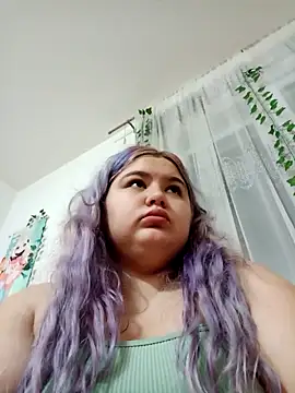 Freakcute  online show from November 9, 10:30 pm