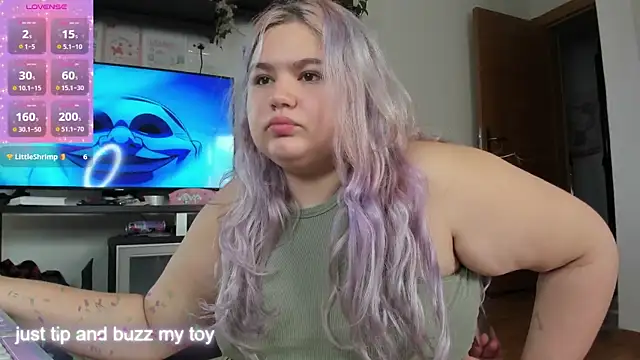 Freakcute  online show from November 20, 12:49 pm