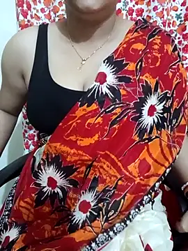 Snapshot of Priya_Boudi chatting on November 14, 6:17 pm Priya Boudi online show from November 14, 6:17 pm