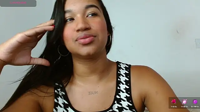 Snapshot of Alexa_priincess chatting on May 13, 4:15 pm Alexa priincess online show from May 13, 4:15 pm