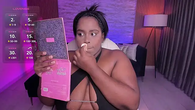 Snapshot of Rebeka_spencer chatting on February 4, 11:05 am Rebeka spencer online show from February 4, 11:05 am