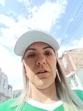 Chantal hott online show from December 22, 7:44 pm