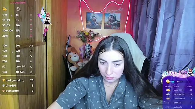 Fiery Brunette  online show from December 24, 8:00 am