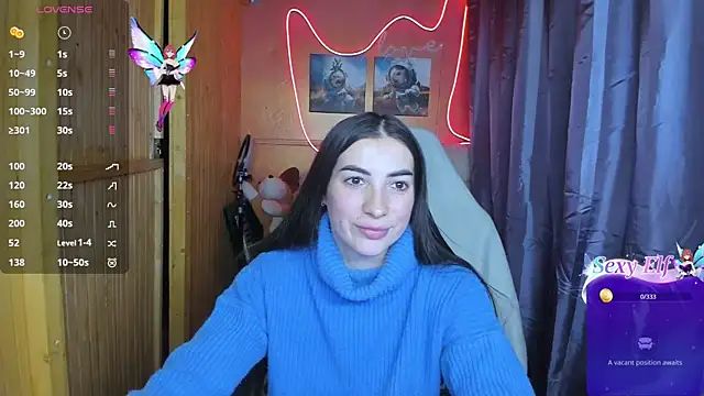 Fiery Brunette  online show from February 9, 7:27 am