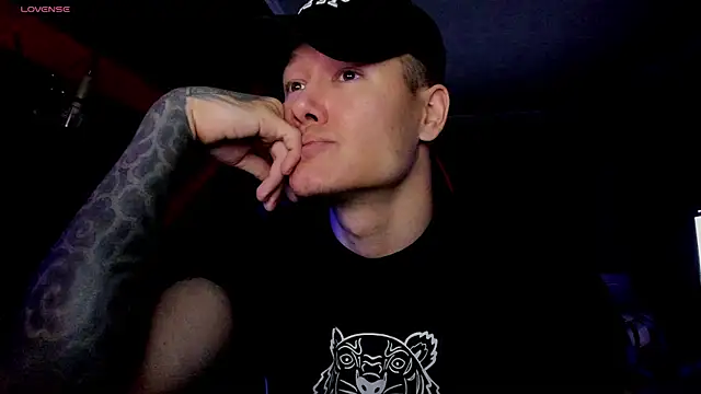 RODARRI online show from October 15, 1:28 am