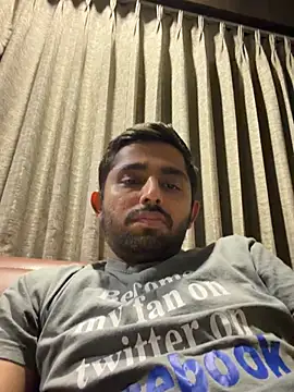 rhuh3991 online show from July 9, 8:24 pm