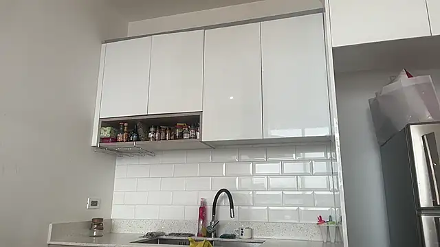 ChocolateCakeQueen online show from February 14, 12:47 pm