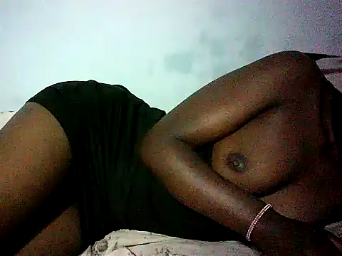 Snapshot of Sweetlolliy chatting on February 16, 11:59 am Sweetlolliy online show from February 16, 11:59 am
