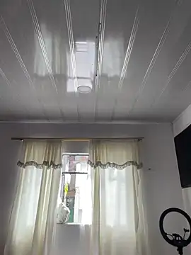 hannahb-e online show from November 19, 3:23 pm