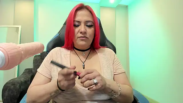 Snapshot of Sammy_owens_ chatting on January 11, 12:32 pm Sammy owens online show from January 11, 12:32 pm