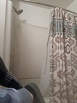 Snapshot of mariah2299 chatting on November 25, 11:49 pm mariah2299 online show from November 25, 11:49 pm