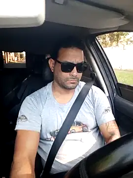 hecwil8 online show from December 2, 11:37 am