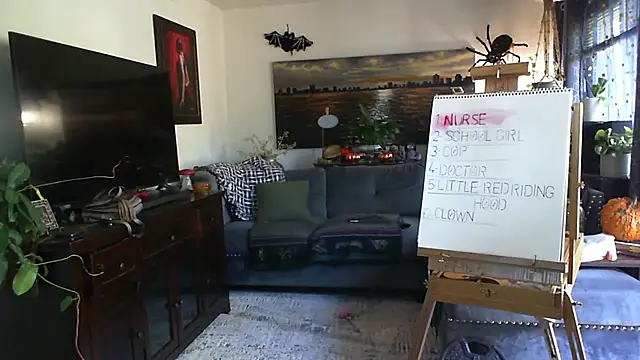 Snapshot of CeceilaMoon chatting on October 24, 2:46 pm CeceilaMoon online show from October 24, 2:46 pm