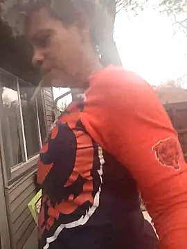 CeceilaMoon online show from March 30, 4:41 pm