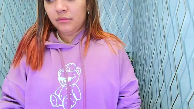 NicolleTaylor online show from October 23, 4:01 am