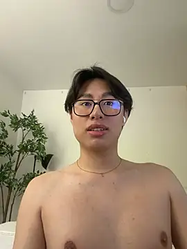 Snapshot of SrLuis18 chatting on June 12, 9:46 pm SrLuis18 online show from June 12, 9:46 pm