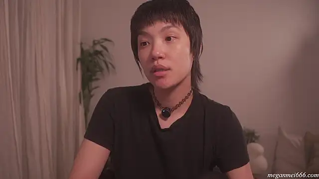 Snapshot of meganmei666 chatting on May 20, 1:56 am meganmei666 online show from May 20, 1:56 am