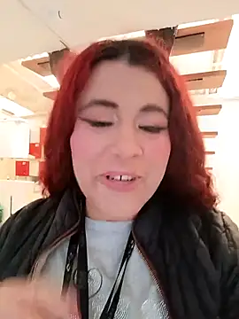 Snapshot of MarthinaBaker chatting on November 17, 12:33 pm MarthinaBaker online show from November 17, 12:33 pm