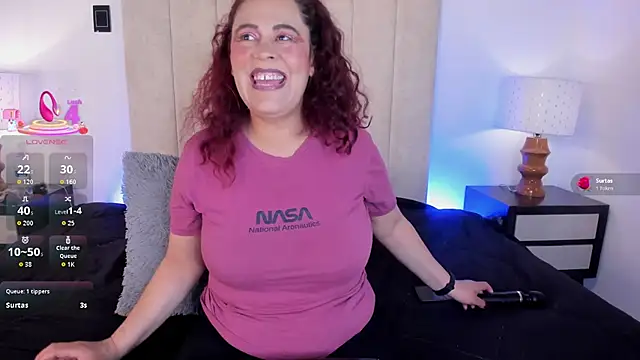 Snapshot of MarthinaBaker chatting on January 14, 12:11 pm MarthinaBaker online show from January 14, 12:11 pm