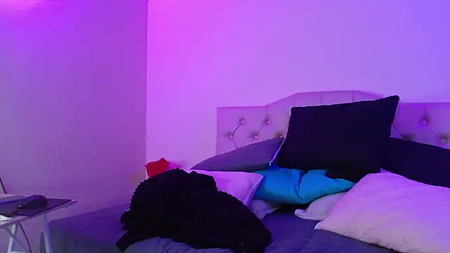 megan lover online show from July 14, 1:52 am