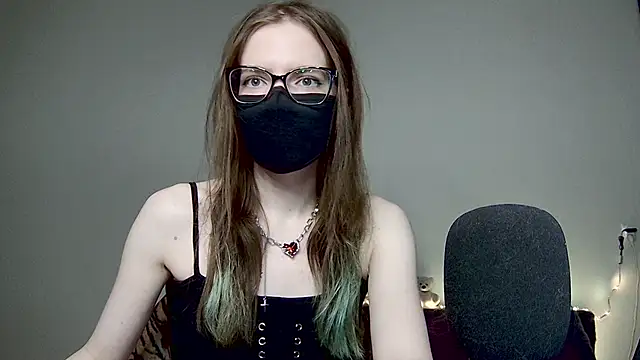 Snapshot of amber_candyfloss chatting on December 5, 4:10 am amber candyfloss online show from December 5, 4:10 am