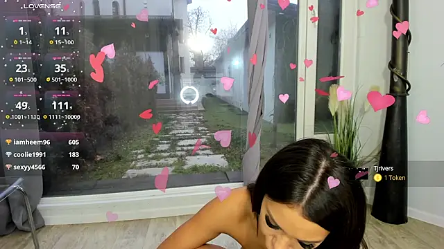 Selena Reeves online show from December 28, 1:49 pm