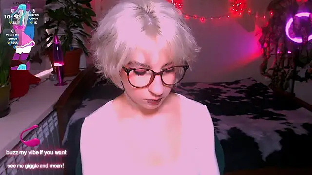 Snapshot of _Moonlight_t chatting on September 22, 11:23 am Moonlight t online show from September 22, 11:23 am