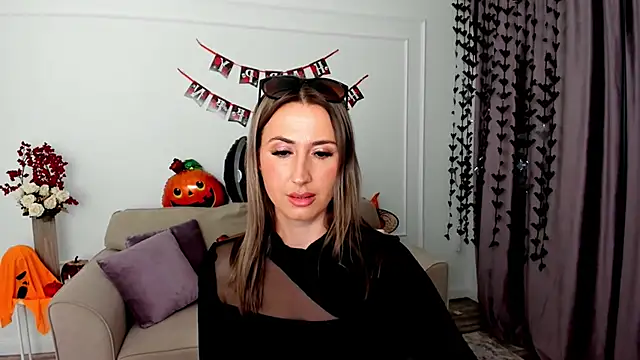 PassionGlow online show from October 22, 7:35 pm