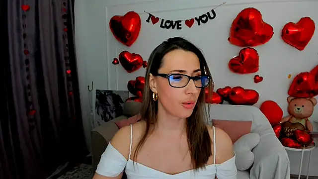 PassionGlow online show from February 13, 3:35 am