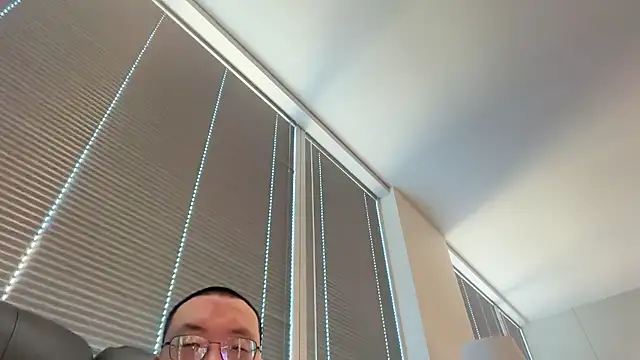 slaveasianboy online show from December 21, 2:46 pm