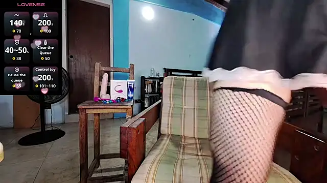 Snapshot of Gotitatv chatting on September 24, 1:58 pm Gotitatv online show from September 24, 1:58 pm