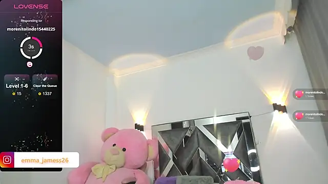 Snapshot of Emma_jamess chatting on February 14, 3:00 am Emma jamess online show from February 14, 3:00 am