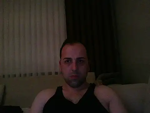 Snapshot of Yldrmm_9553 chatting on June 6, 10:03 pm Yldrmm 9553 online show from June 6, 10:03 pm