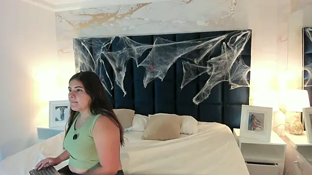 EVELIN MASON online show from October 9, 7:34 pm