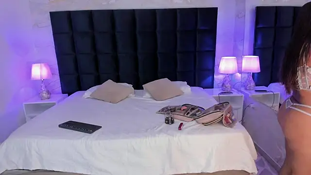 EVELIN MASON online show from November 24, 8:08 pm