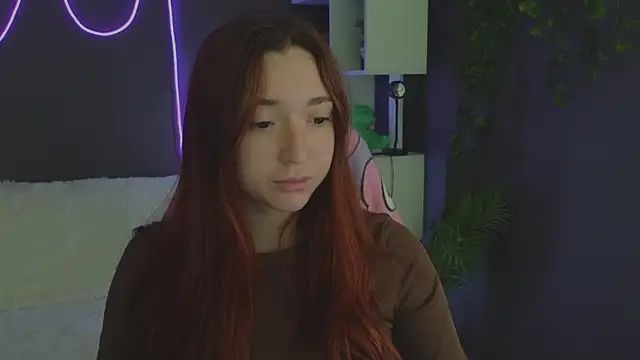 YasmineWest online show from September 14, 1:38 am