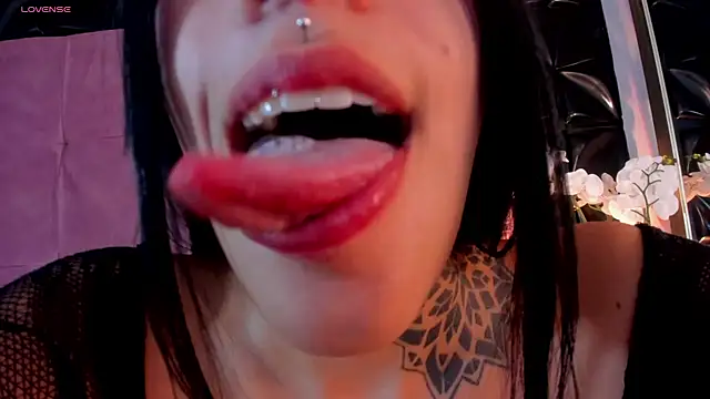 Snapshot of cattleya_jensen_ chatting on December 18, 6:14 pm cattleya jensen online show from December 18, 6:14 pm