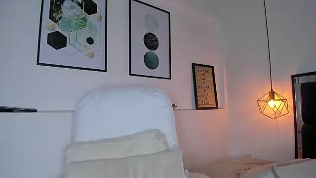 amysc online show from May 19, 12:11 pm