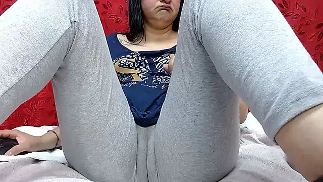 Snapshot of MELANIE_SEX69 chatting on January 5, 9:29 pm MELANIE SEX69 online show from January 5, 9:29 pm