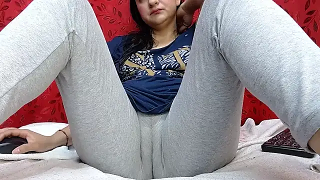 Snapshot of MELANIE_SEX69 chatting on February 18, 9:44 pm MELANIE SEX69 online show from February 18, 9:44 pm