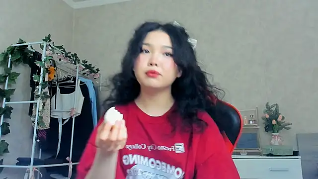 wastforu online show from February 3, 11:20 am