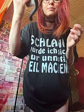 die-EinHORNY-WG online show from April 11, 2:54 pm