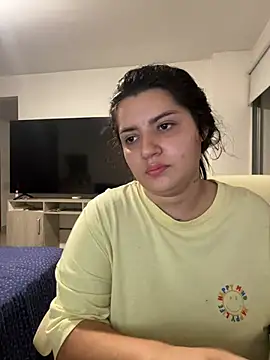 Snapshot of horny_roomiess chatting on January 30, 12:07 am horny roomiess online show from January 30, 12:07 am