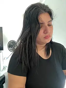 Snapshot of horny_roomiess chatting on January 31, 3:33 pm horny roomiess online show from January 31, 3:33 pm