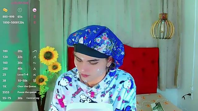 Jessica smith 1 online show from December 15, 11:25 am