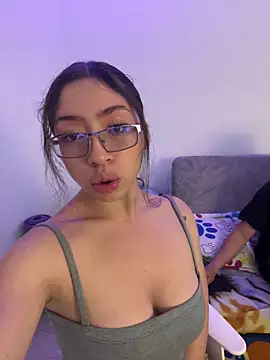 CoreAlejito online show from May 25, 9:43 pm
