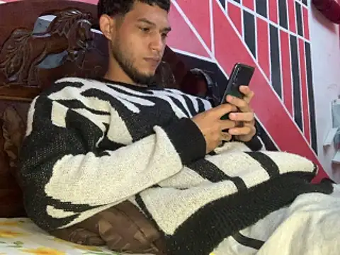 tanned boy online show from April 12, 10:42 am