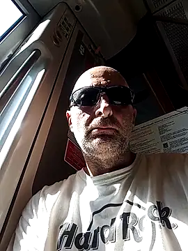 Snapshot of tinybear79 chatting on May 30, 2:58 pm tinybear79 online show from May 30, 2:58 pm
