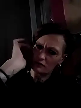 renegade vyxxen online show from November 20, 1:28 am